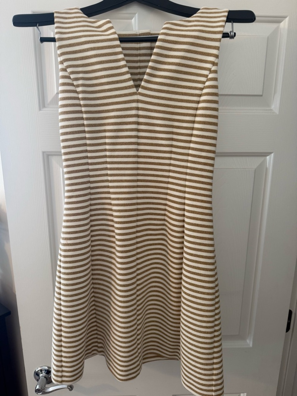 Lily Pulitzer Brielle Fit and Flare, Gold and Cream. Size Small. EUC - Picture 3 of 8